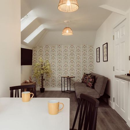 Lowbell House London Colney Extérieur photo